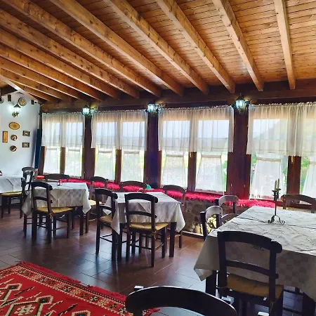 Hotel Guva Mangalem Restaurant