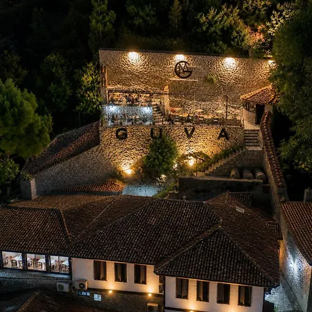 Guva Mangalem Boutique & Restaurant -berat Old Town View Берат