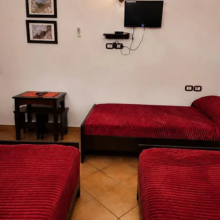Guva Mangalem Boutique & Restaurant -berat Old Town View 3* Берат