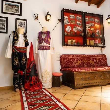 Отель Guva Mangalem Boutique & Restaurant -berat Old Town View