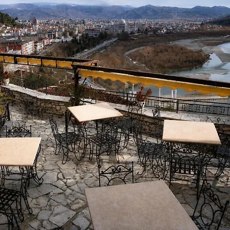 Guva Mangalem Boutique & Restaurant -berat Old Town View Берат