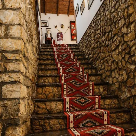 Отель Guva Mangalem Boutique & Restaurant -berat Old Town View 3*