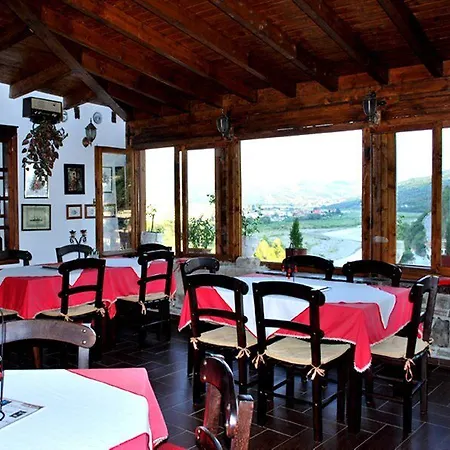 Guva Mangalem Boutique & Restaurant -berat Old Town View 3* Берат