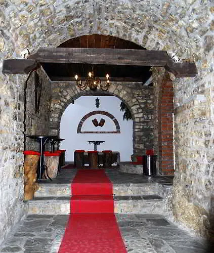 Hotell Guva Mangalem Boutique & Restaurant - Old Town Mangalem 3*