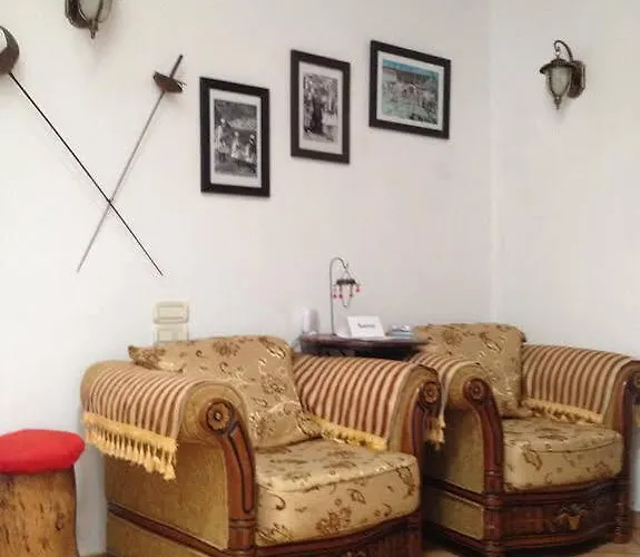 Guva Mangalem Boutique & Restaurant - Old Town Mangalem 3* Berat