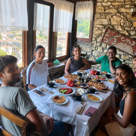 Guva Mangalem Boutique & Restaurant -berat Old Town View Hotel 3*