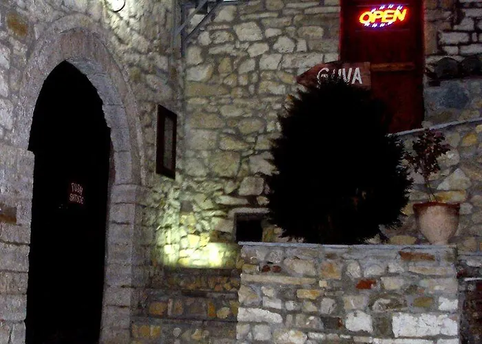 Guva Mangalem Boutique & Restaurant - Old Town Mangalem 酒店
